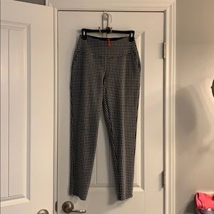 Ruby Ribbon Shaping Legging